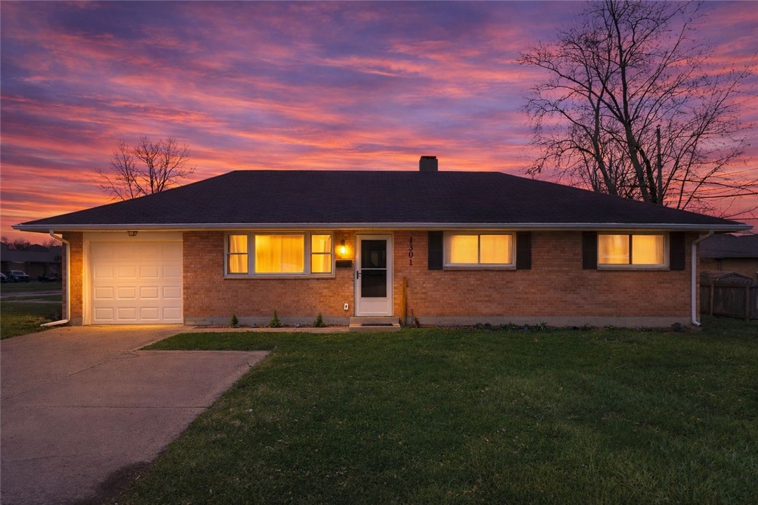 1301 Flowerdale Avenue