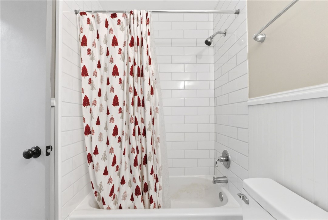 1301 Flowerdale Avenue