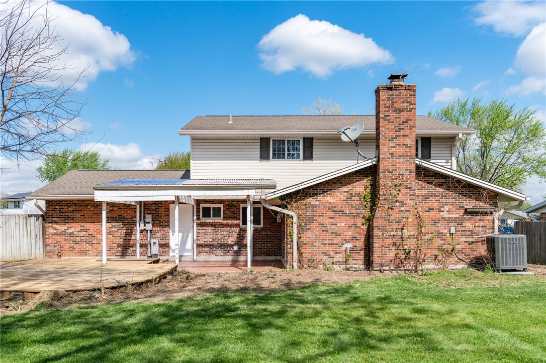 6850 Locustview Drive