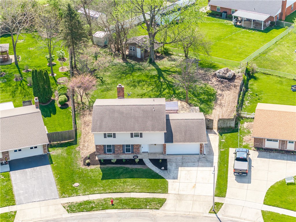 6850 Locustview Drive