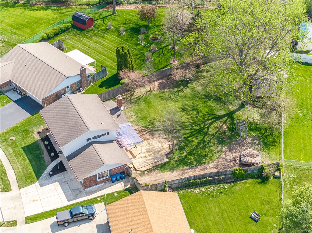 6850 Locustview Drive