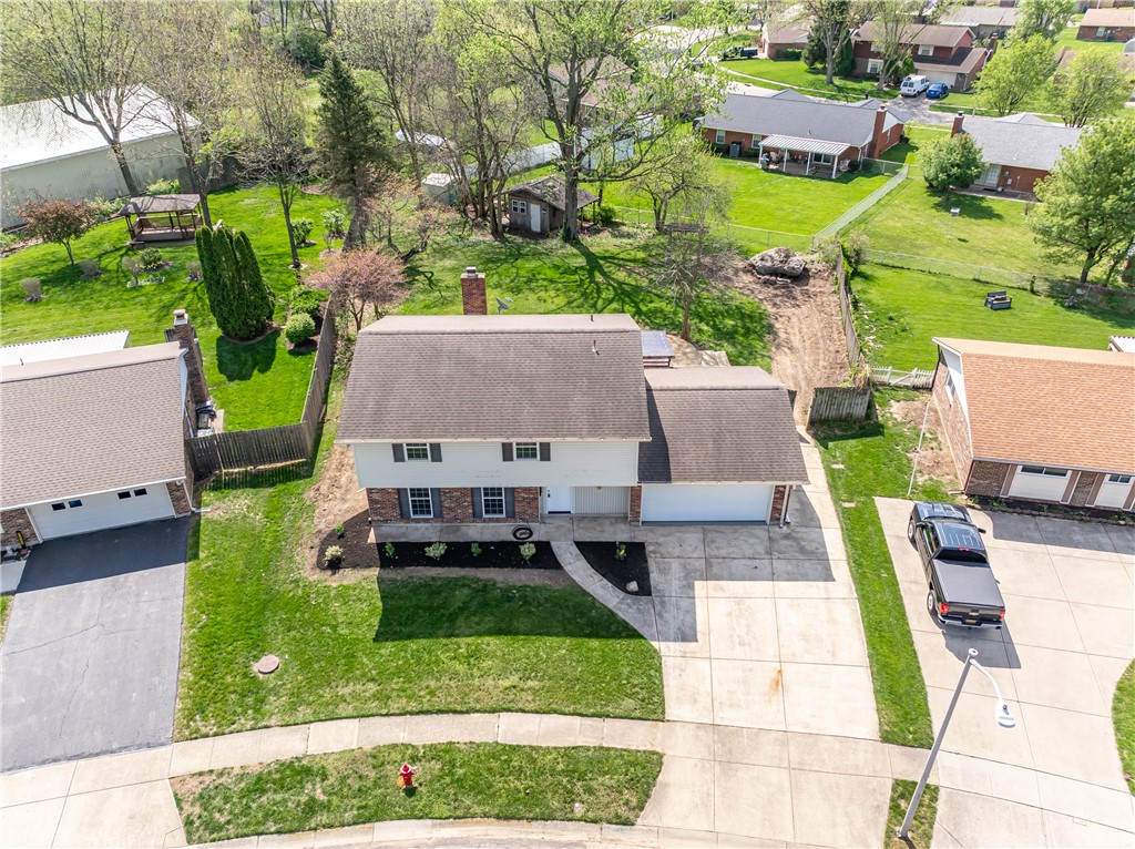 6850 Locustview Drive