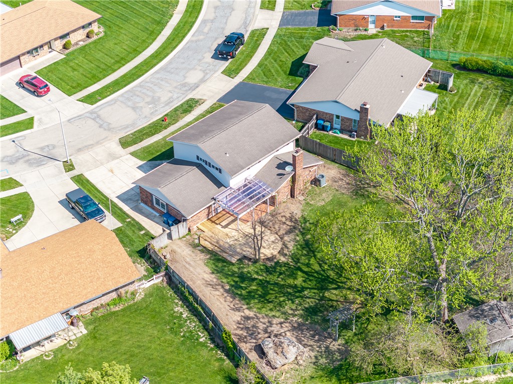 6850 Locustview Drive