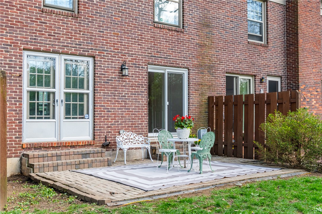 36 Nicholson Court