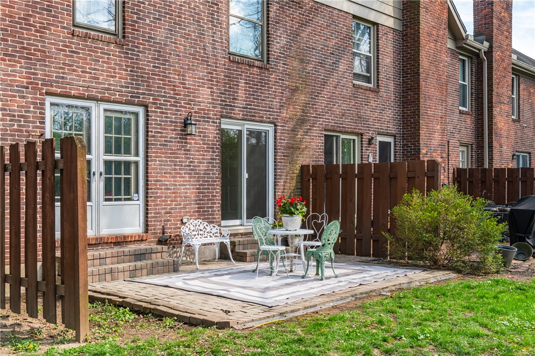 36 Nicholson Court