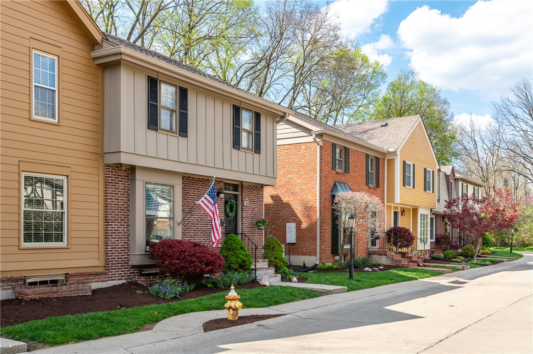 36 Nicholson Court