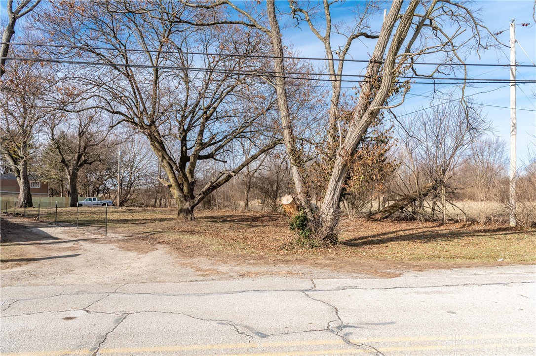 8882 Mann Road