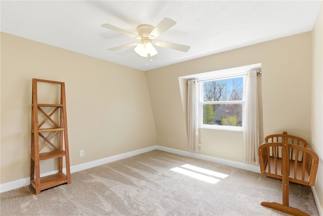 2439 Beechknoll Point