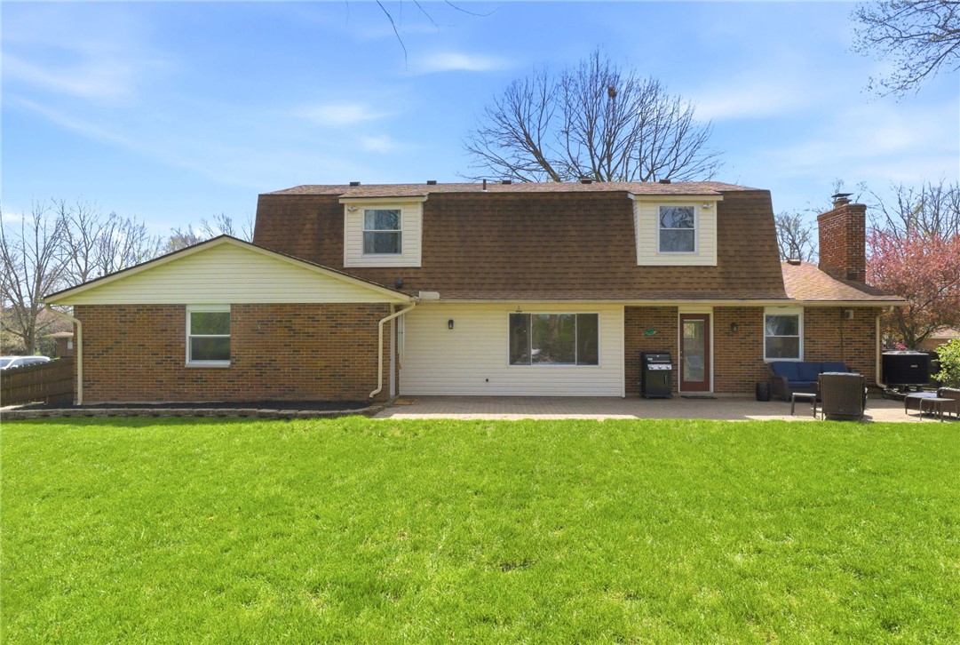 2439 Beechknoll Point