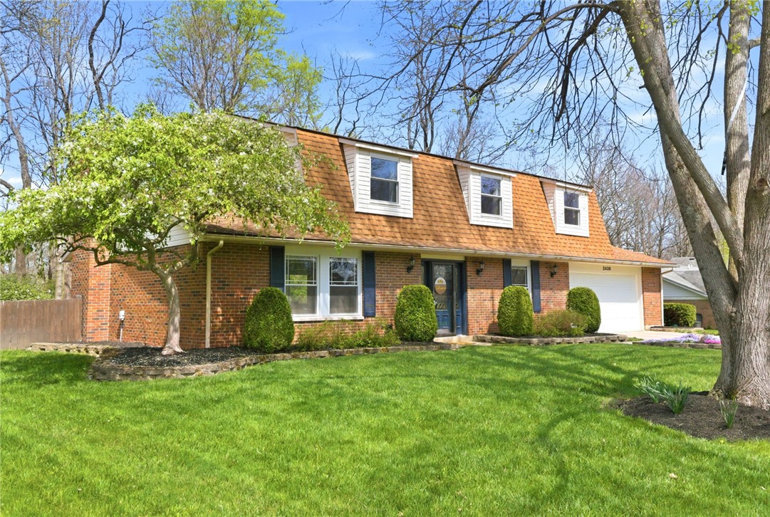 2439 Beechknoll Point