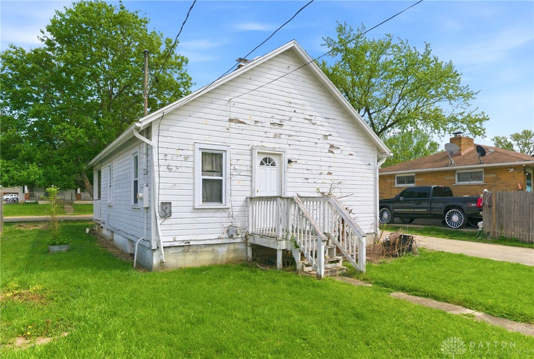 1005 S Central Avenue