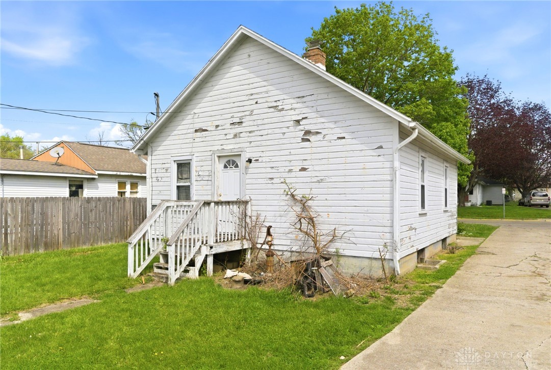 1005 S Central Avenue