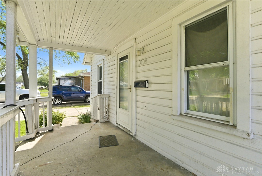 1005 S Central Avenue