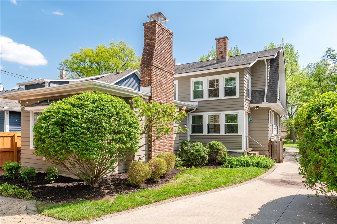 209 Forrer Boulevard