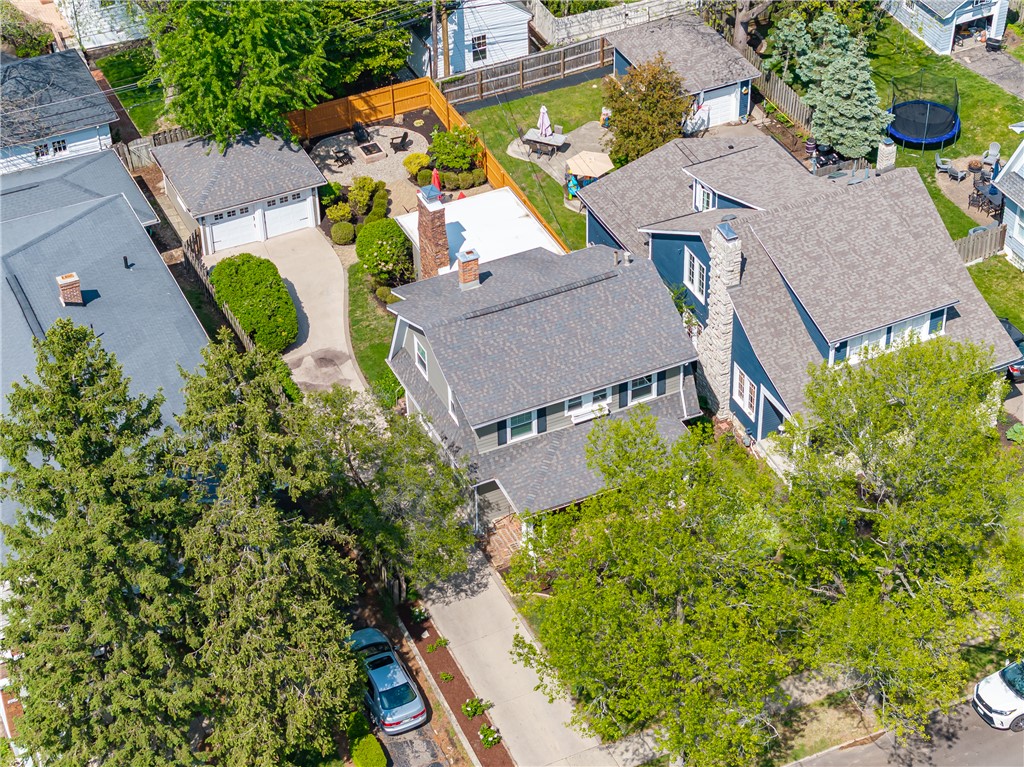 209 Forrer Boulevard