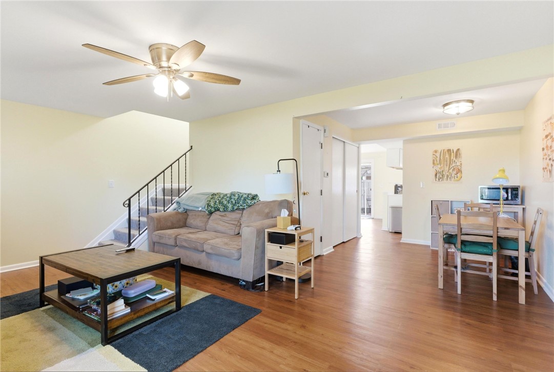 1414 Crown Point Court