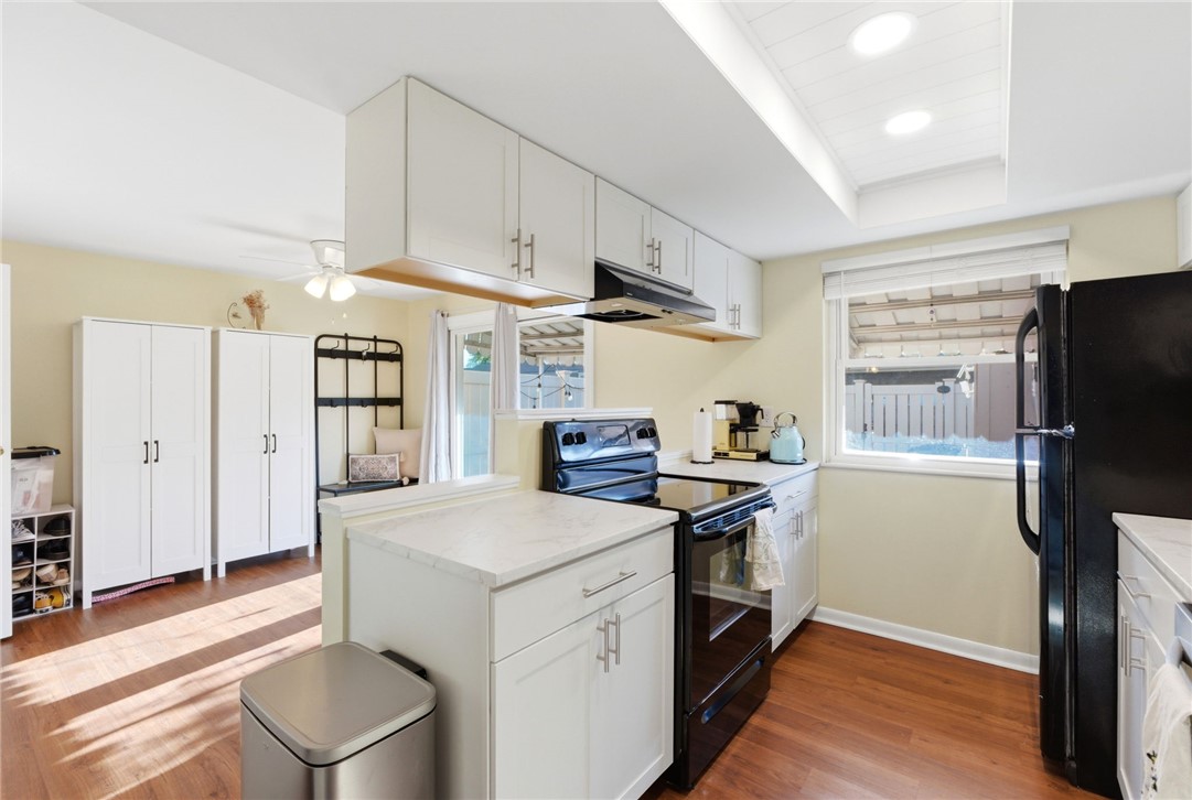 1414 Crown Point Court