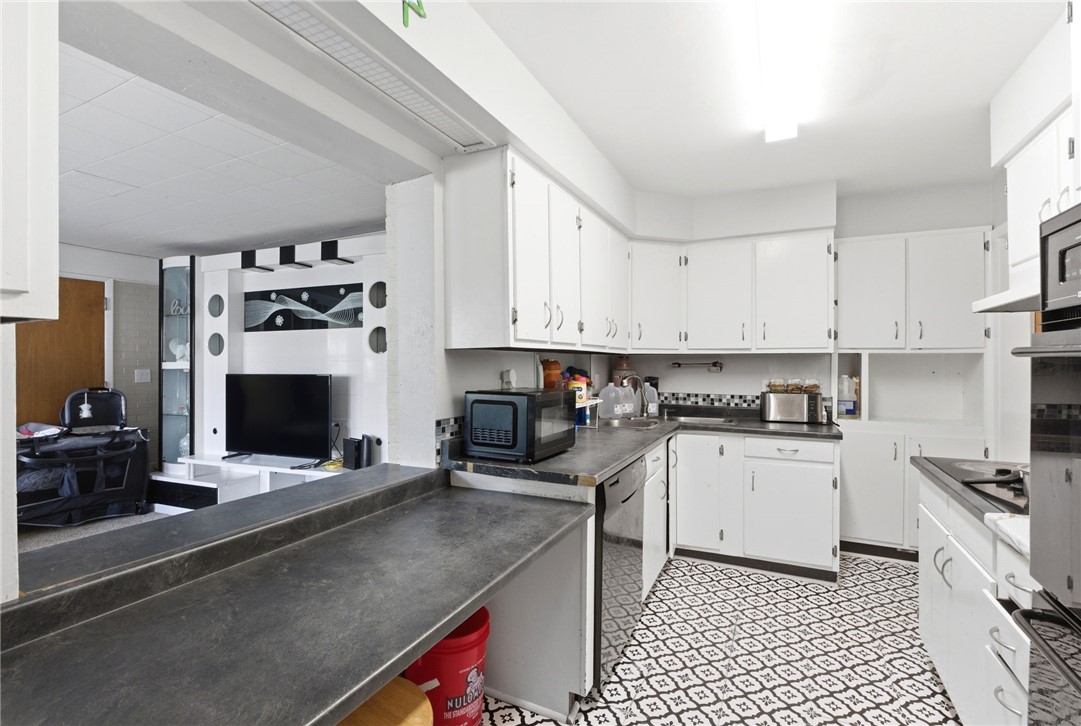 3312 Fairway Drive