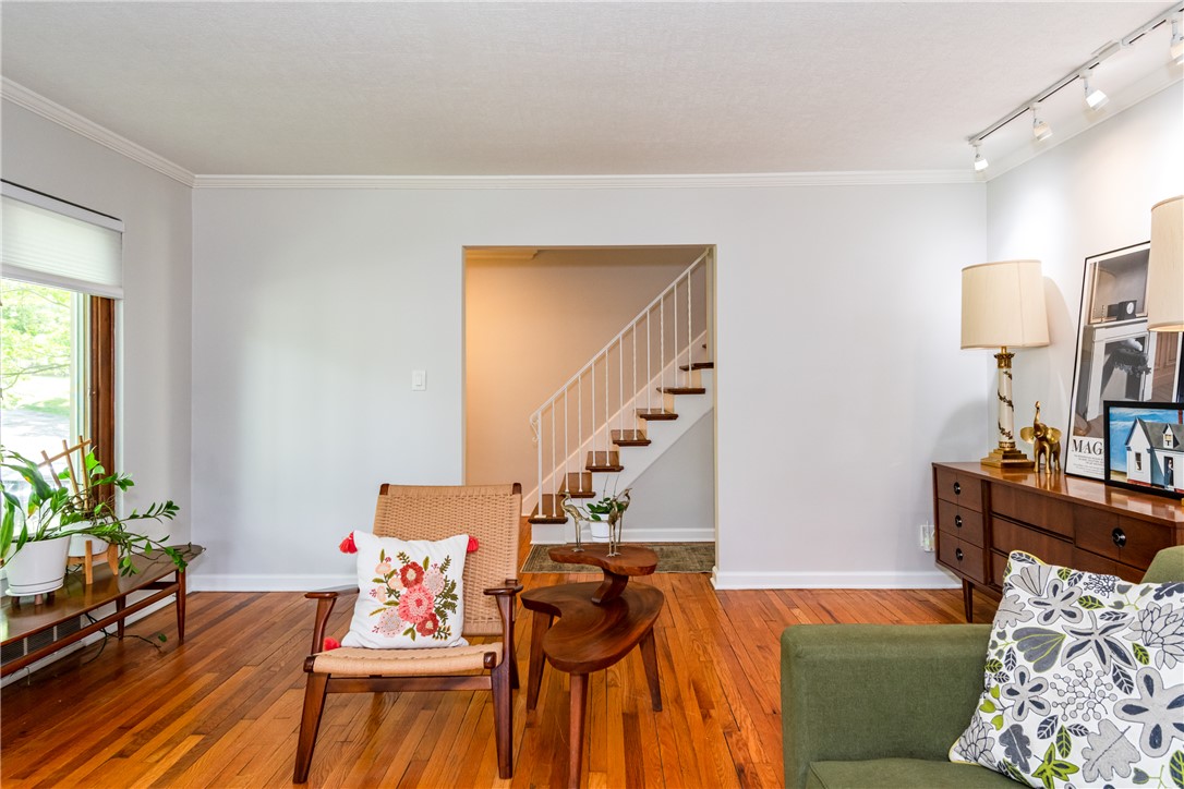 84 Thruston Boulevard