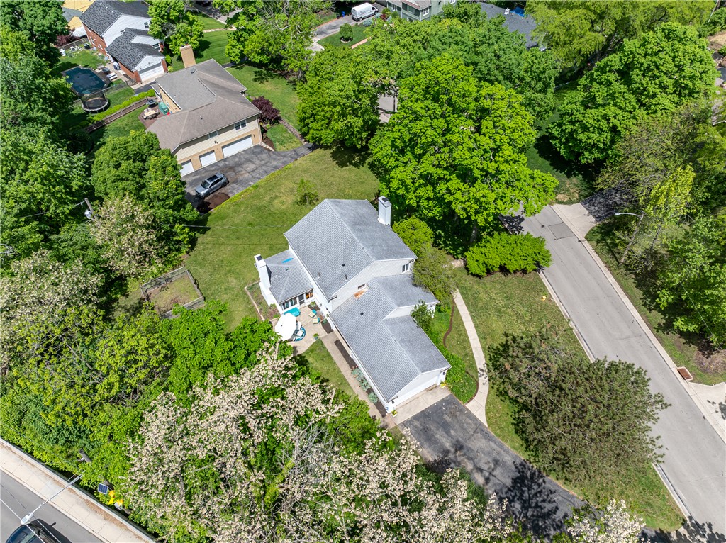 84 Thruston Boulevard
