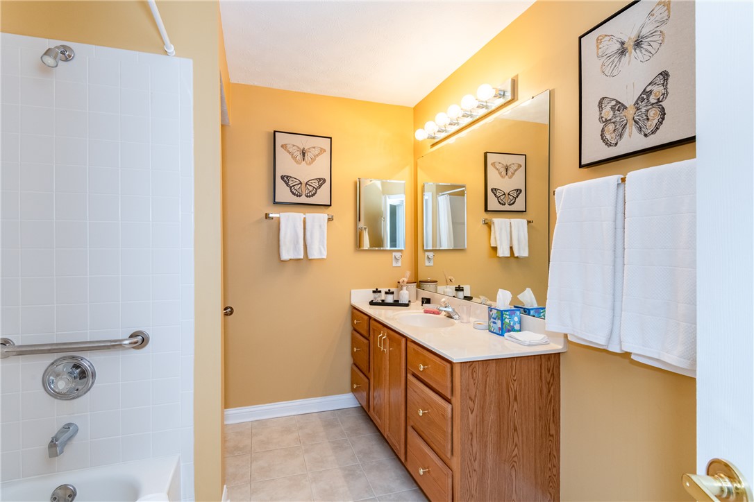 1105 Napa Ridge