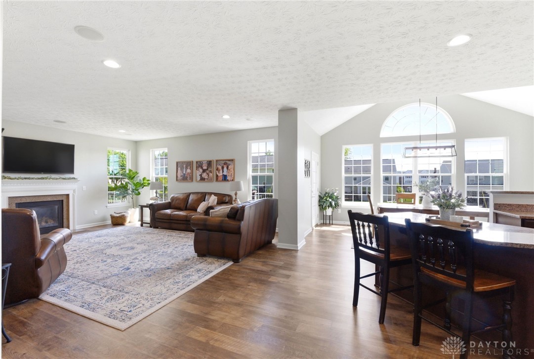 6890 Norman Cross Lane