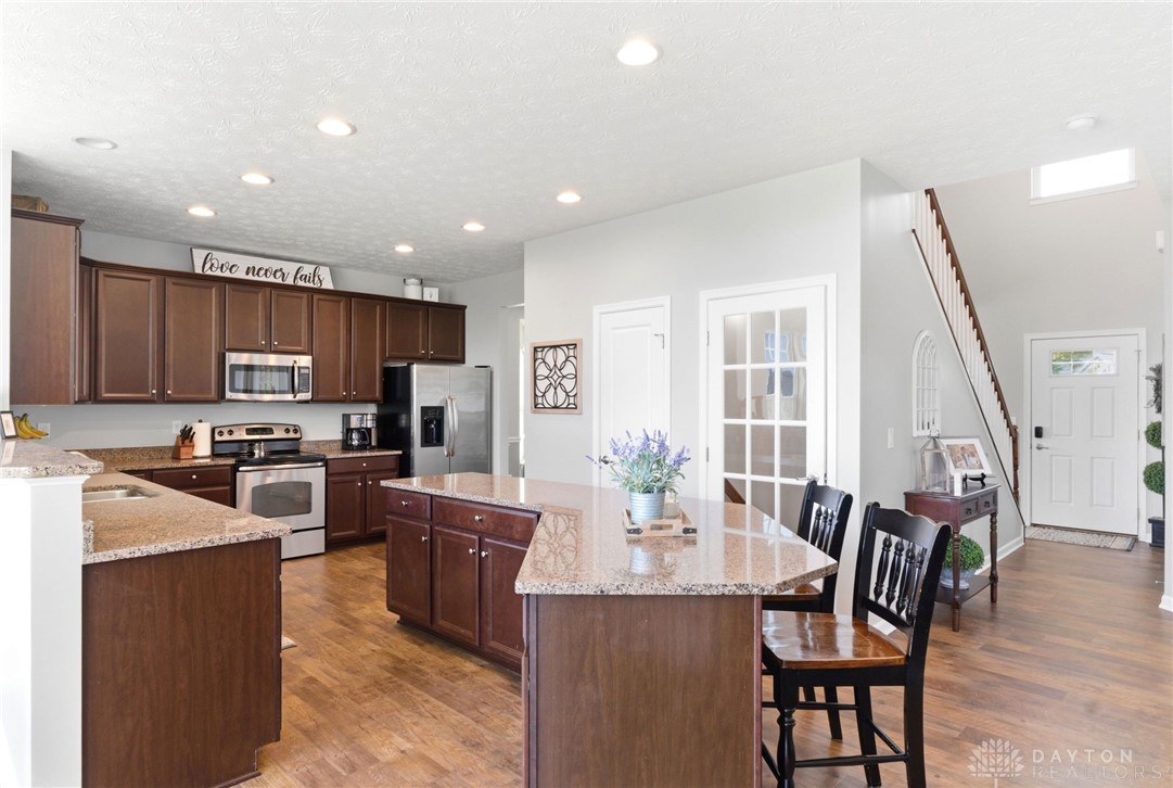 6890 Norman Cross Lane
