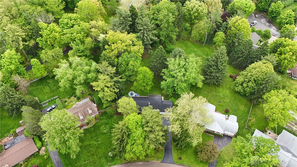 1431 Meadow Lane
