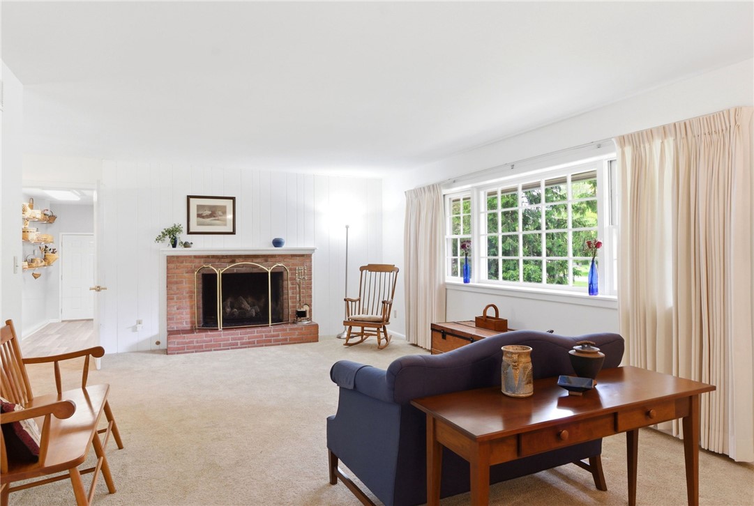 1431 Meadow Lane