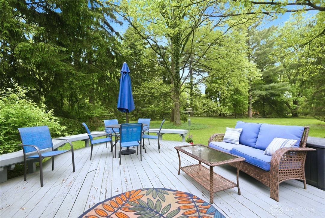 1431 Meadow Lane