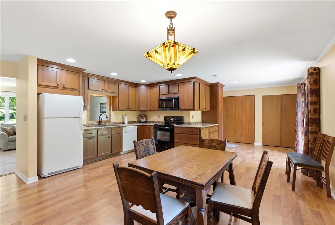 4900 Shady Hill Lane