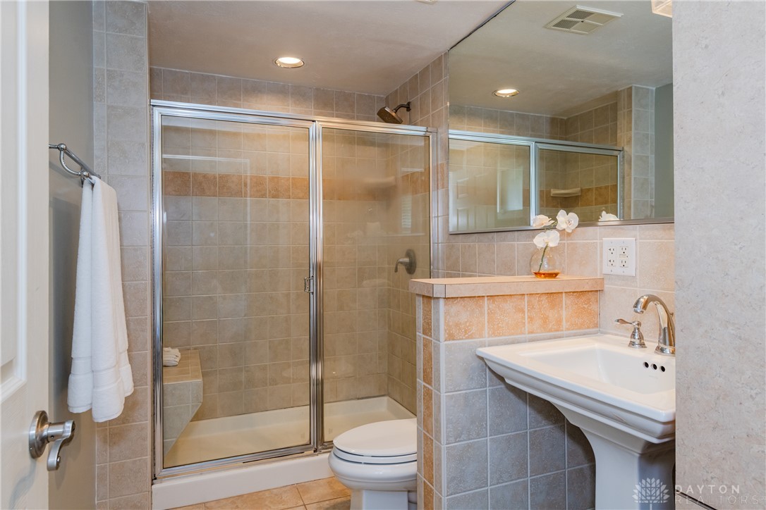 7148 Troy Pike