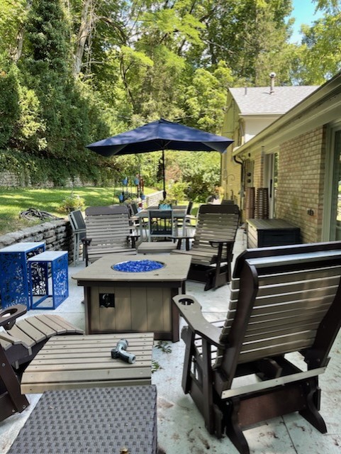 419 Oakmead Place