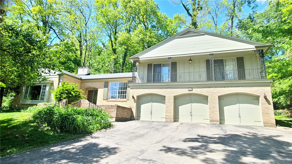 419 Oakmead Place