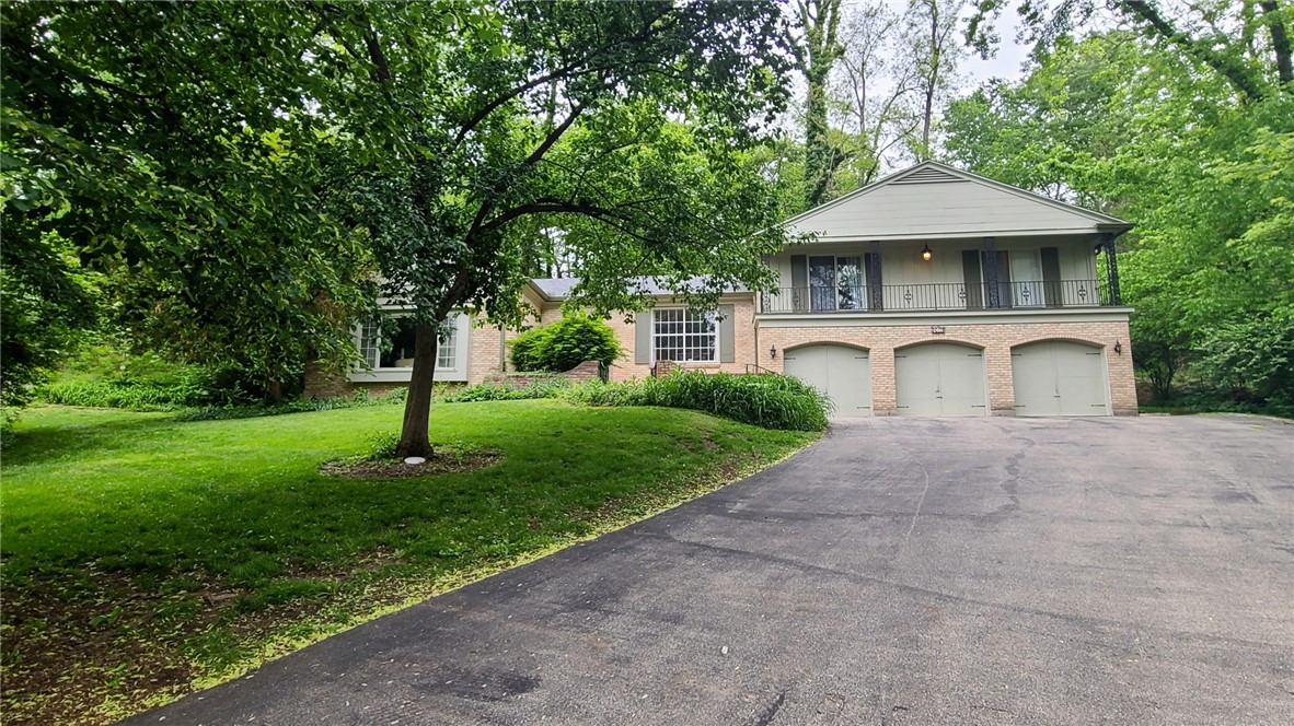 419 Oakmead Place