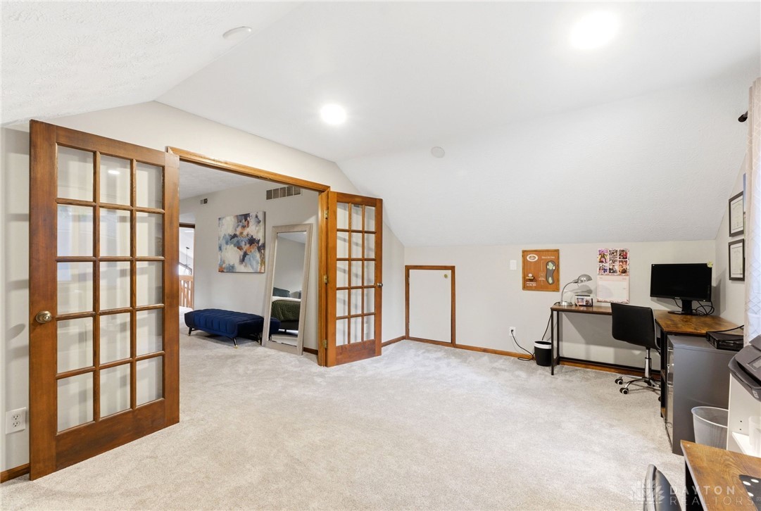 6391 Shadow Lake Trail