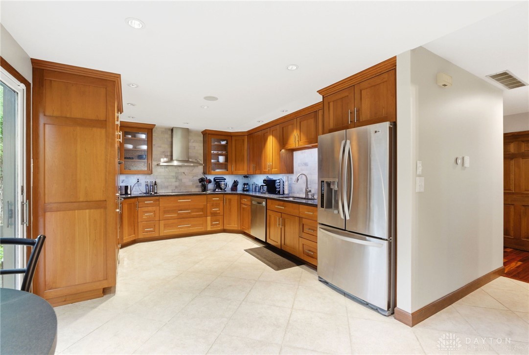 6391 Shadow Lake Trail