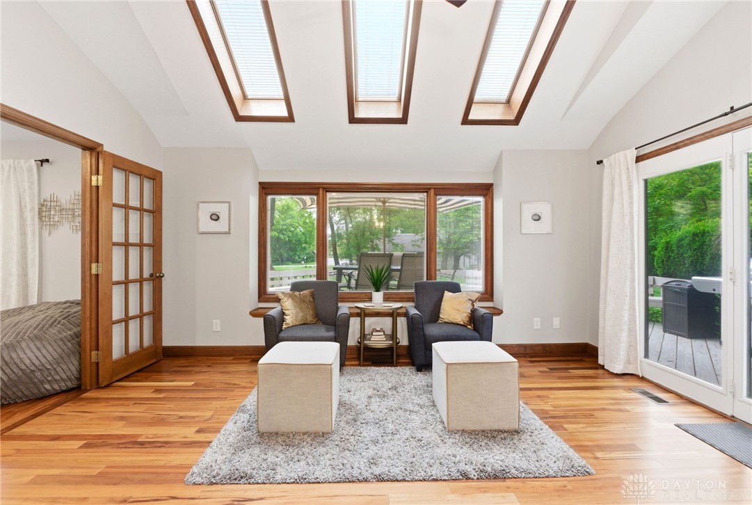 6391 Shadow Lake Trail