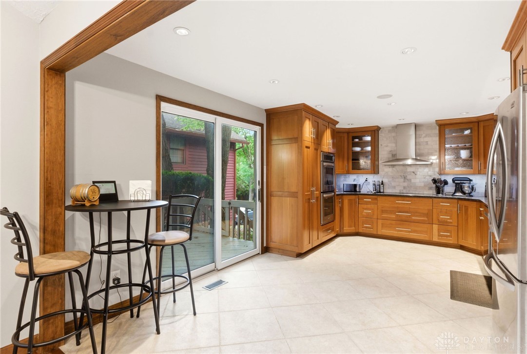 6391 Shadow Lake Trail