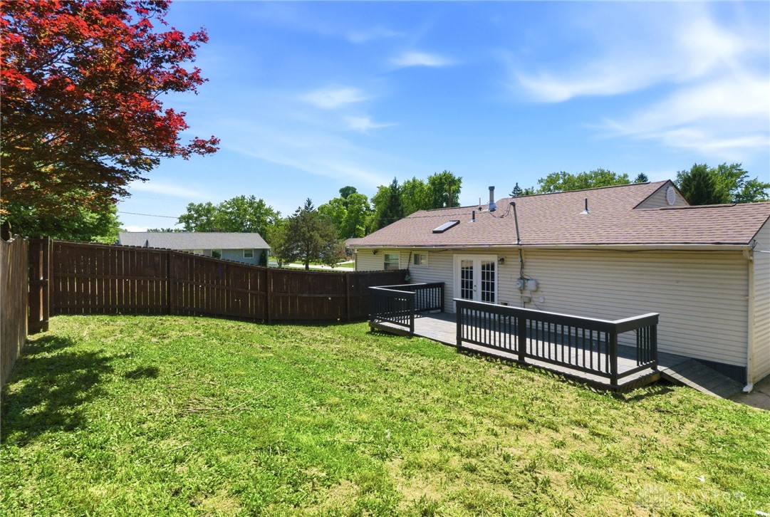 1556 Larchwood Drive