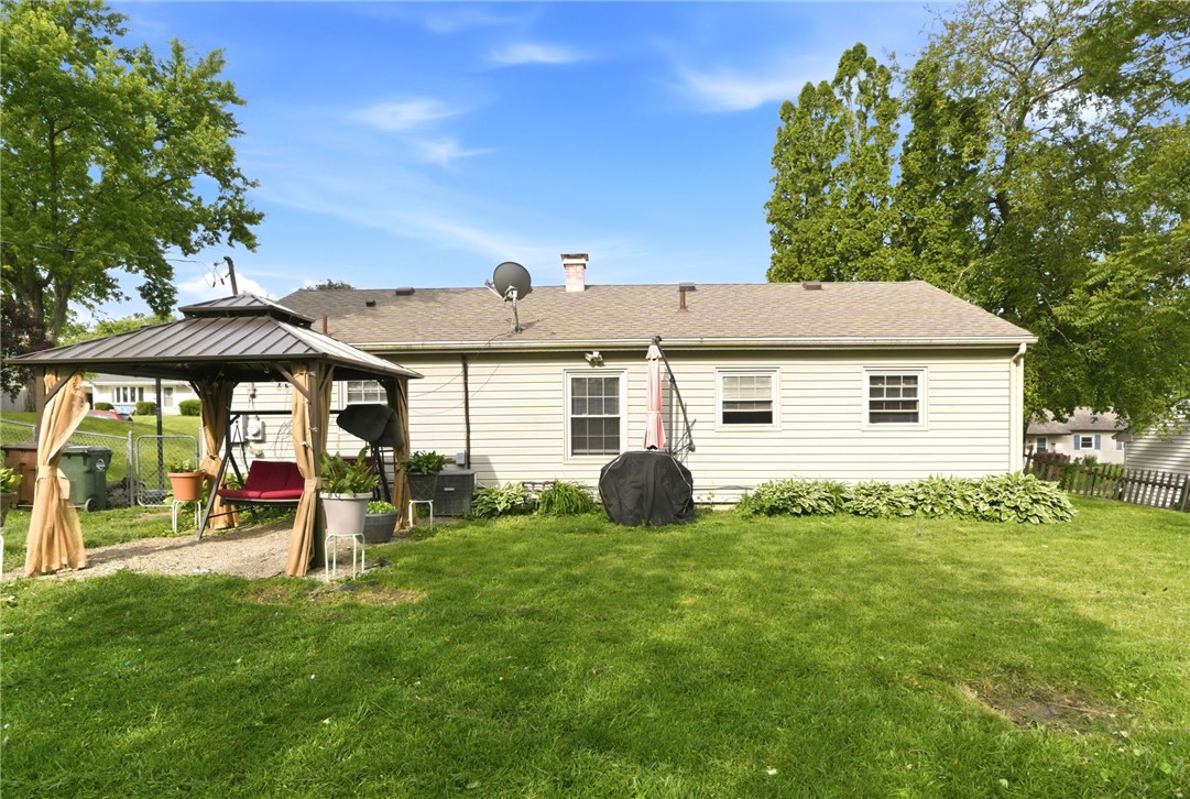 121 Ebony Lane