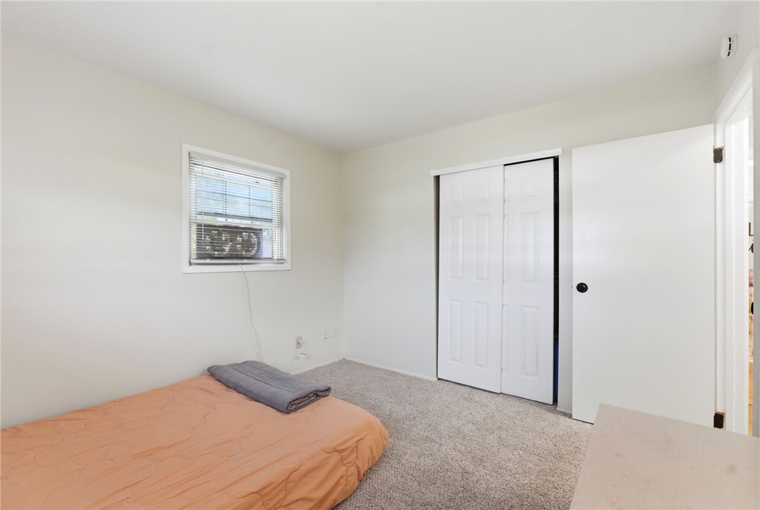 121 Ebony Lane