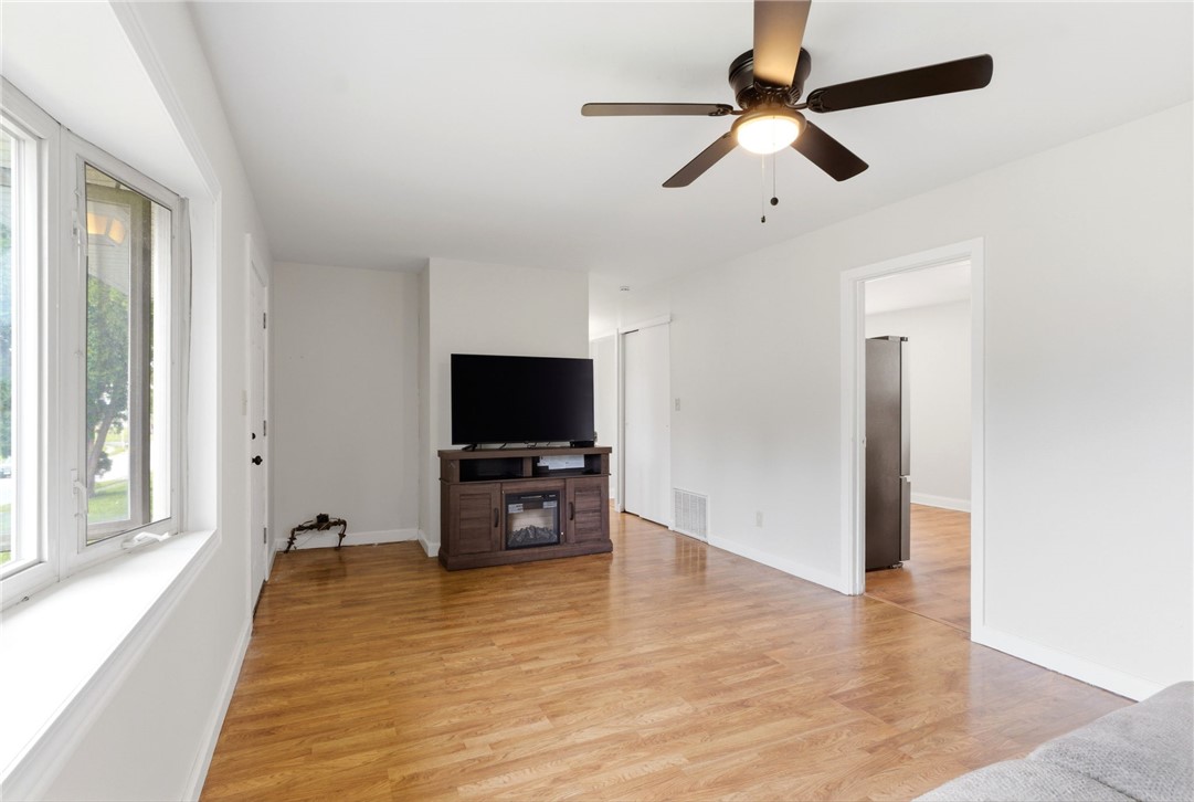 121 Ebony Lane