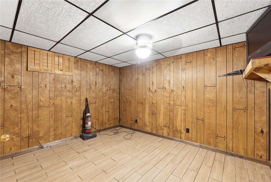 2087 Turnbull Road