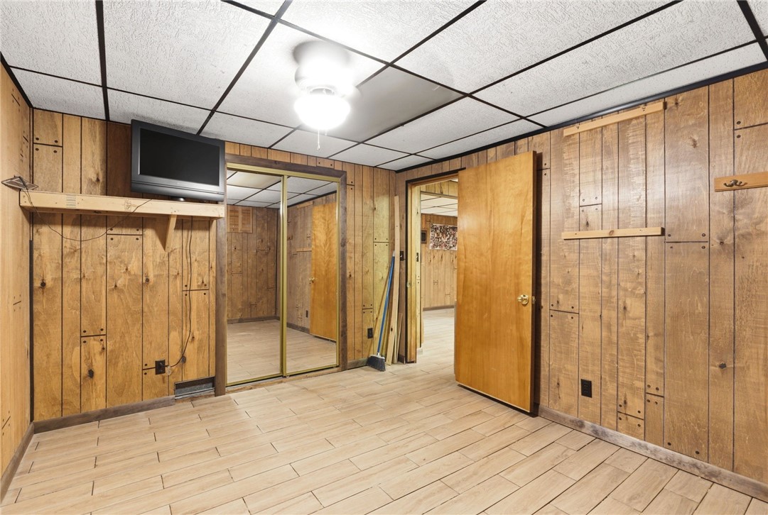 2087 Turnbull Road