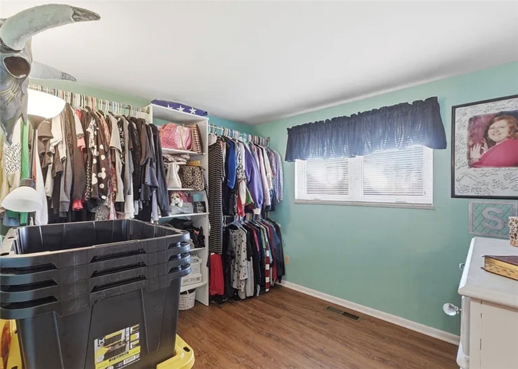 1408 Mapleridge Drive