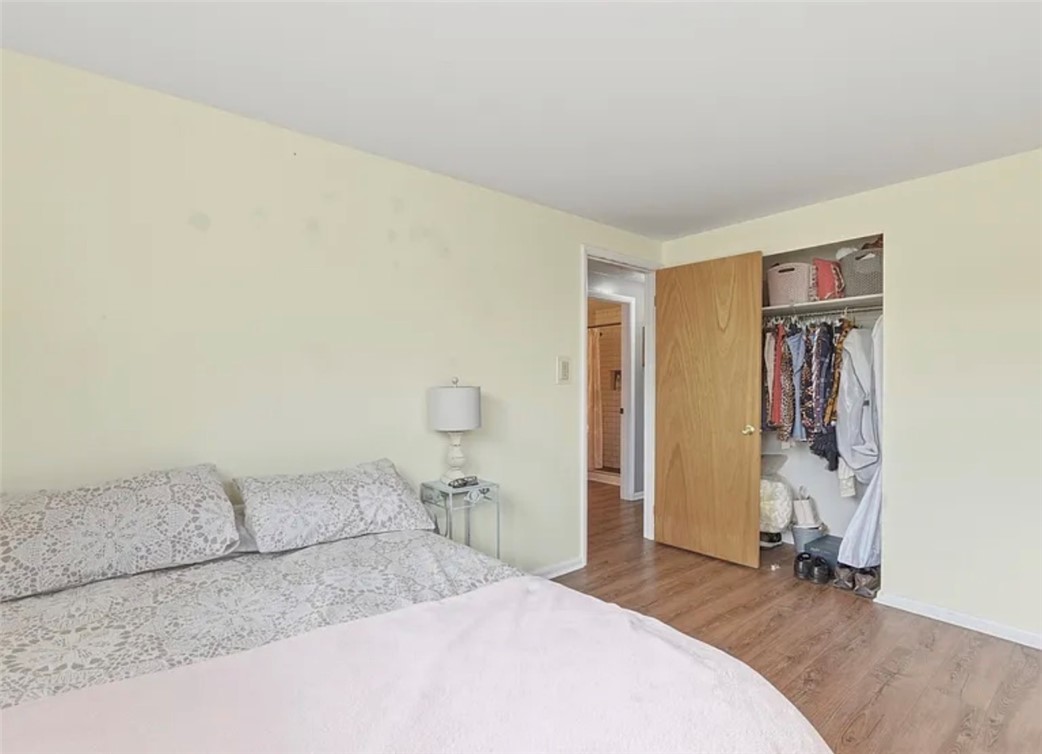 1408 Mapleridge Drive