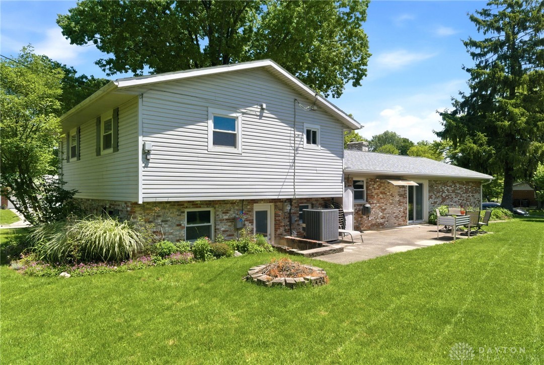 2632 Meadow Park Drive