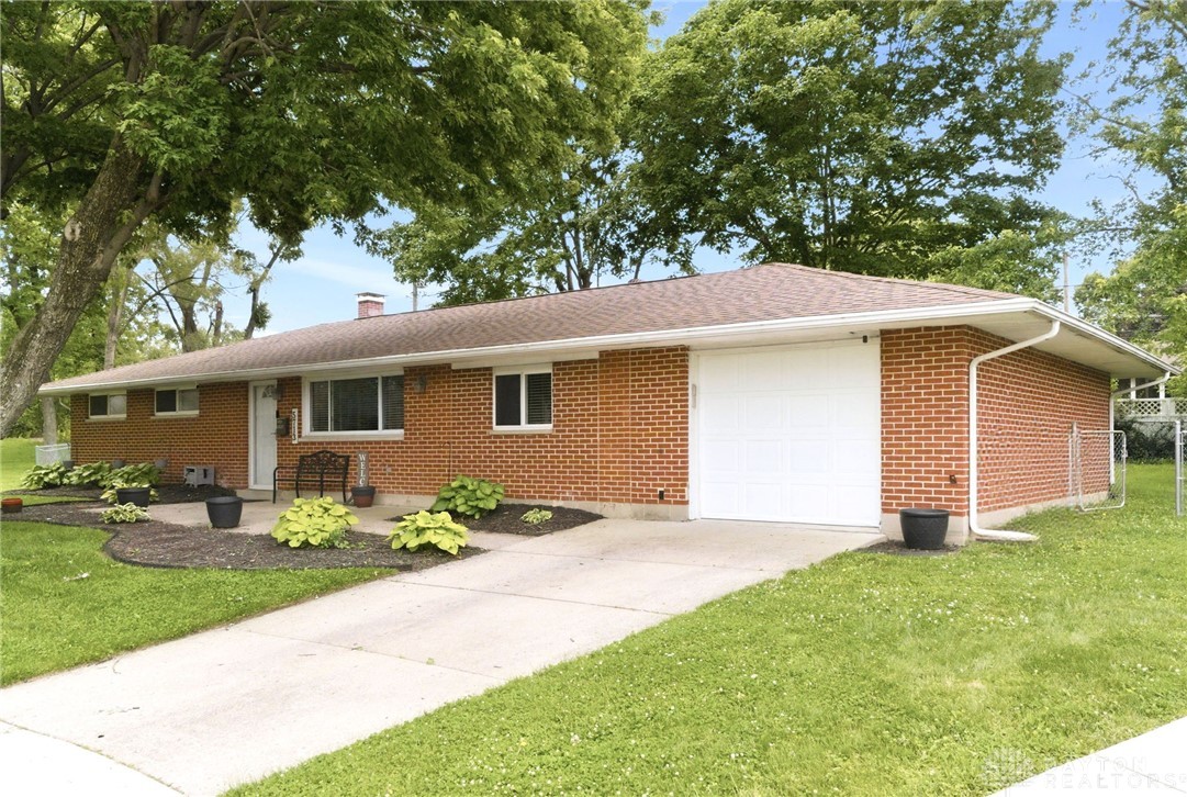 5713 Hubbard Court
