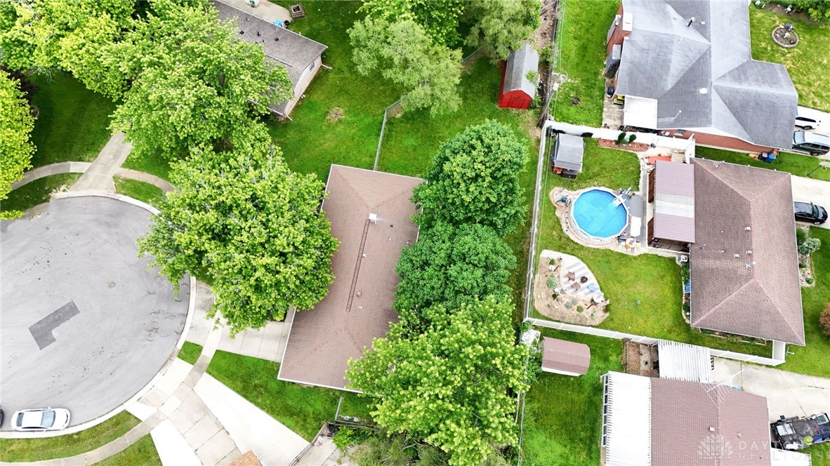 5713 Hubbard Court